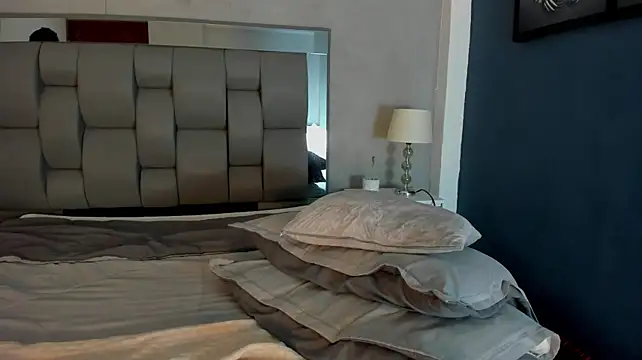 Charlie___Musk webcam