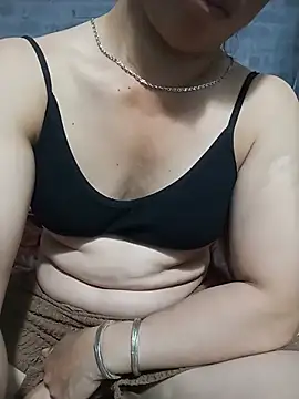 Linda-04 webcam