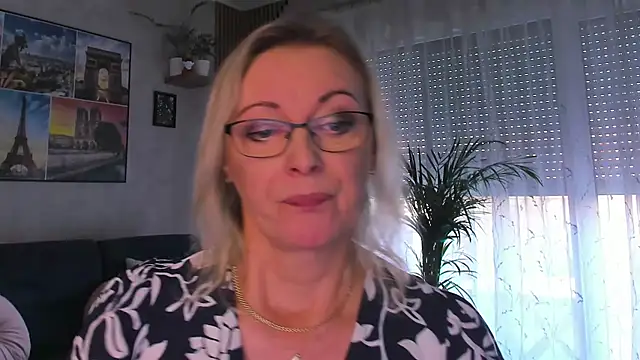 vanessa_chat live cam preview