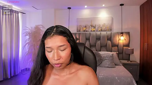 Abigaiil_Grey