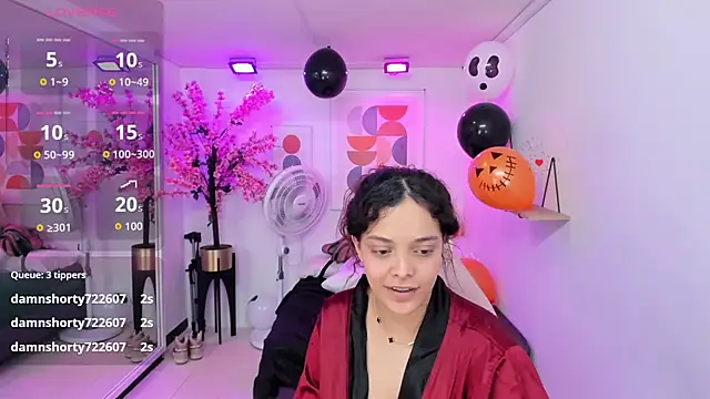 Maggy_t18 webcam