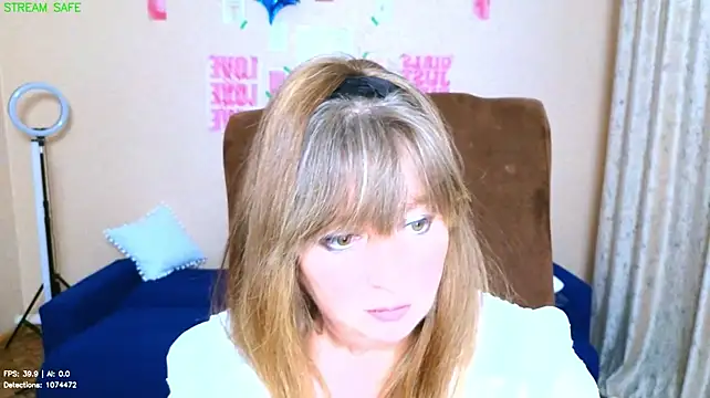 Melania_Cook webcam