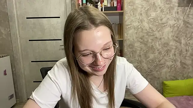 TomokoHylinski webcam