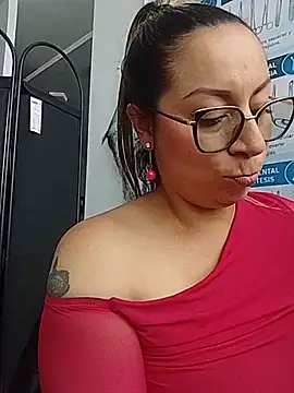 Dr-Kathy_23 webcam