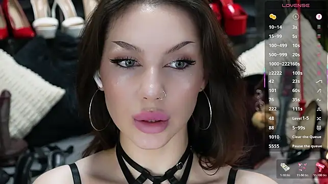 MistressDarsy webcam