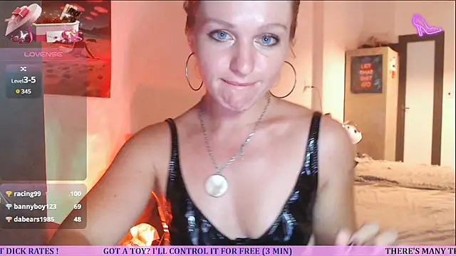 Cassie_Wild webcam