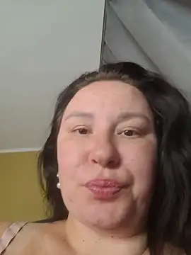 AlexaLexie webcam