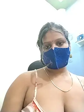 hotyrani07 webcam