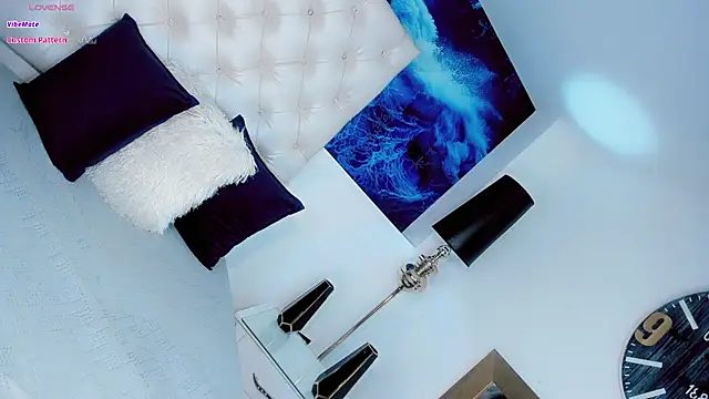 Valentiina_Foxx webcam
