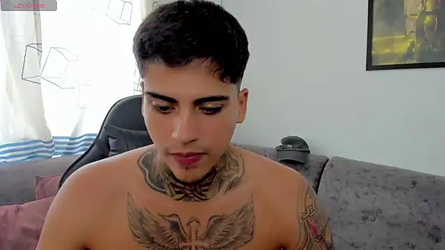 sweetlatinoboy webcam