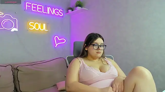 Karen_Martiin webcam