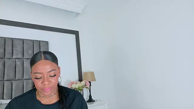 LoanaVega