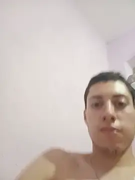 Carlitos7381 webcam