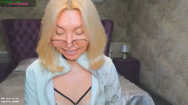 Wendy_Waves