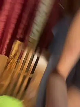 naughtygirl_lily webcam