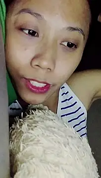 WetVirginPussy
