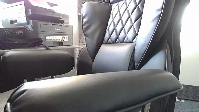 TrevorSteele live sex cam