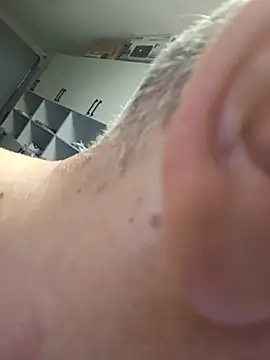 pussylove39 webcam