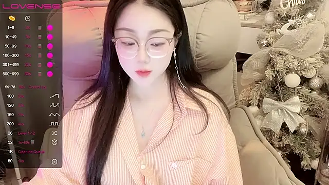Monica-666888- webcam