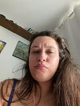 Milaluana_ofc webcam