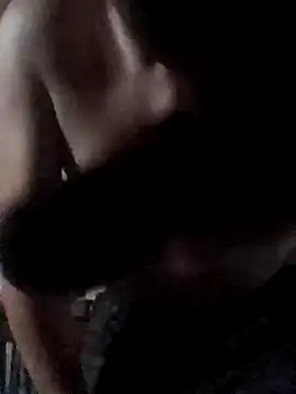 strip_1212 live cam on StripChat