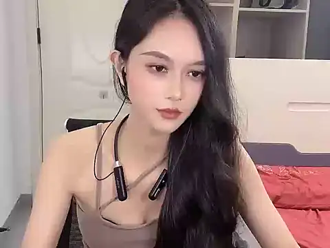 yiyi-uu webcam