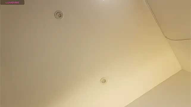 elodie_walker webcam