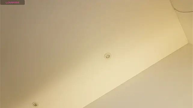 elodie_walker webcam