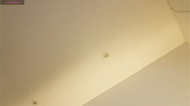 elodie_walker webcam