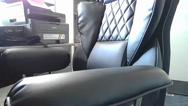TrevorSteele live cam on StripChat