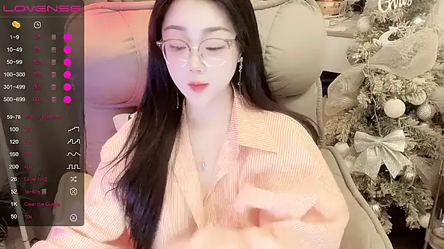 Monica-666888- webcam