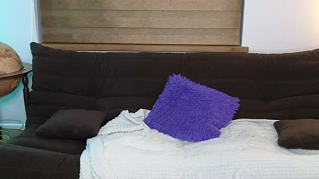 Lila_West webcam