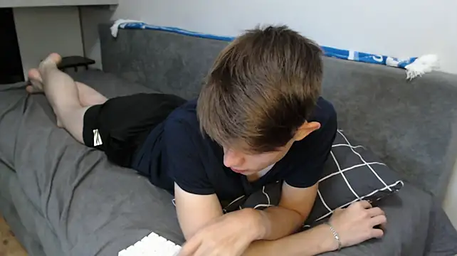 Student_Oliver live sex cam
