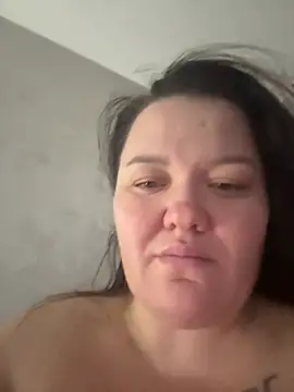 SunnyLeila2101 webcam