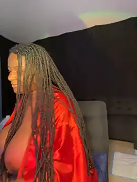 GirthGoddessCoco webcam