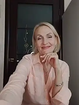 MichelleSolis live cam preview