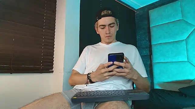 Tyler_Mcrey webcam