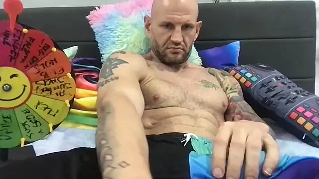 brianomally webcam