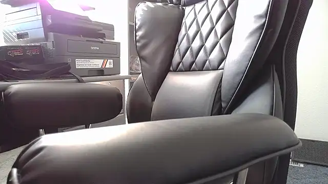 TrevorSteele webcam