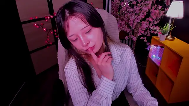 May_Ling live sex cam