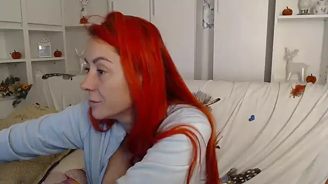 _karolynesyera_ live cam preview