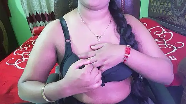 BengaliQueenStar webcam