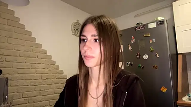 ZaraGuyette — FansOnlyX creator profile
