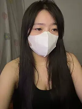 janne-coy live cam on StripChat