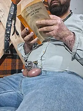Smoker_lounge live cam on StripChat