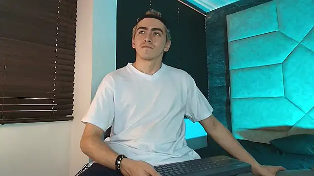 Tyler_Mcrey webcam