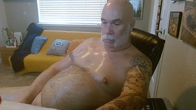musclebearnips