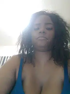 bigtitssxx webcam