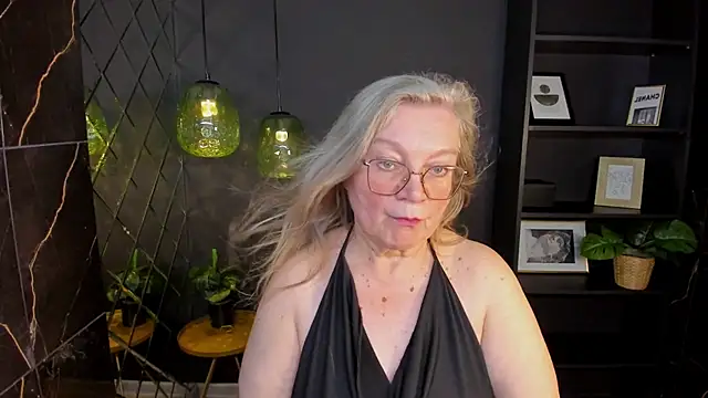 NataliMellow webcam