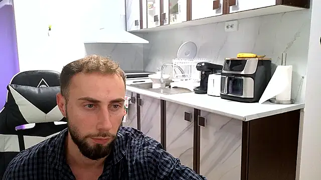 RyanStorm_ webcam